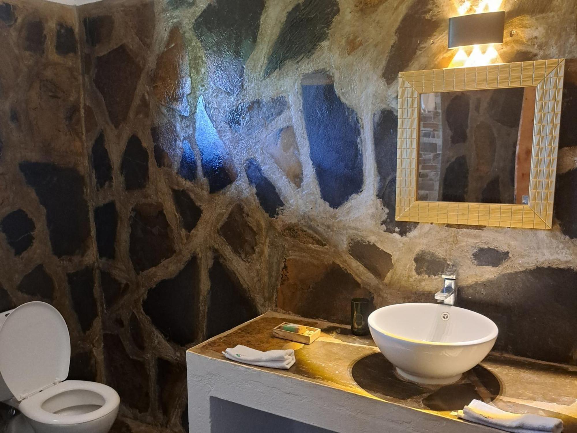 ウクンダ Diani Yoga Barn Bed & Breakfast 部屋 写真
